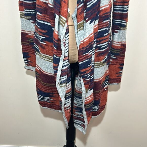 (3/$15) Lucky Brand Aztec print long cardigan sweater size small - Picture 3 of 11